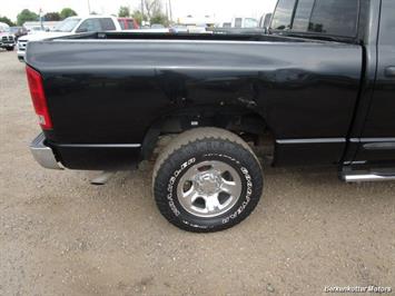 2005 Dodge Ram 1500 SLT Quad Cab 4x4   - Photo 11 - Castle Rock, CO 80104