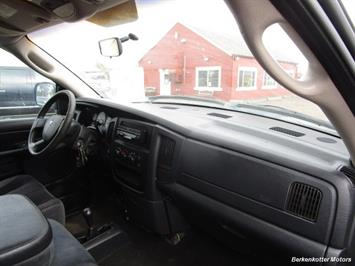 2005 Dodge Ram 1500 SLT Quad Cab 4x4   - Photo 27 - Castle Rock, CO 80104