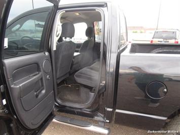 2005 Dodge Ram 1500 SLT Quad Cab 4x4   - Photo 22 - Castle Rock, CO 80104