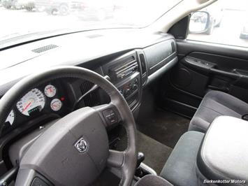 2005 Dodge Ram 1500 SLT Quad Cab 4x4   - Photo 19 - Castle Rock, CO 80104