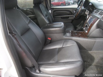 2013 GMC Sierra 1500 Denali   - Photo 35 - Castle Rock, CO 80104