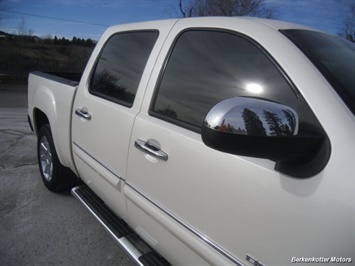 2013 GMC Sierra 1500 Denali   - Photo 15 - Castle Rock, CO 80104