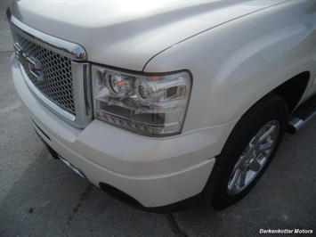 2013 GMC Sierra 1500 Denali   - Photo 19 - Castle Rock, CO 80104