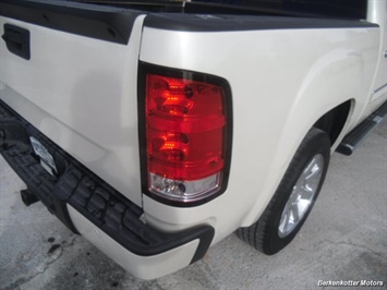 2013 GMC Sierra 1500 Denali   - Photo 12 - Castle Rock, CO 80104