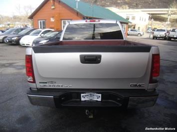 2010 GMC Sierra 1500 SLE   - Photo 5 - Castle Rock, CO 80104