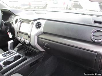 2014 Toyota Tundra SR5 Crew MAX 4x4   - Photo 16 - Brighton, CO 80603