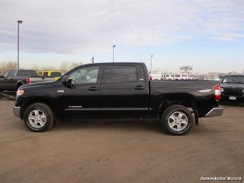 2014 Toyota Tundra SR5 Crew MAX 4x4   - Photo 7 - Brighton, CO 80603