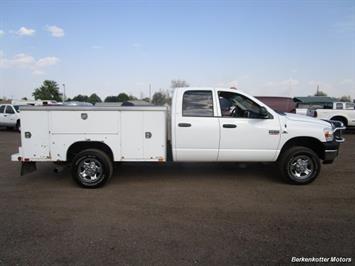 2008 Dodge Ram Chassis 3500 SLT Quad Cab 4x4 Utility Box   - Photo 9 - Parker, CO 80134