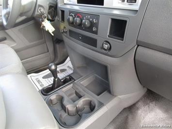 2008 Dodge Ram Chassis 3500 SLT Quad Cab 4x4 Utility Box   - Photo 31 - Parker, CO 80134