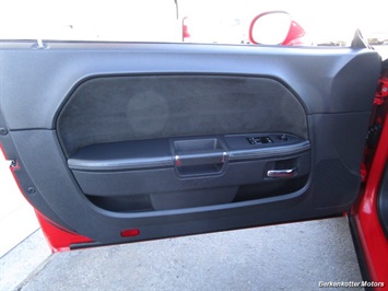 2010 Dodge Challenger SRT8 - Photo 10 - Parker, CO 80134