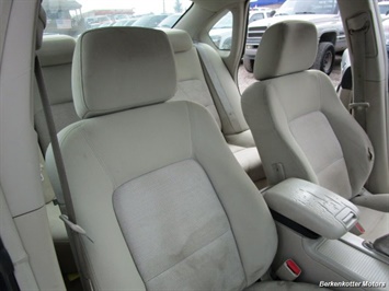 2007 Subaru Legacy   - Photo 16 - Parker, CO 80134