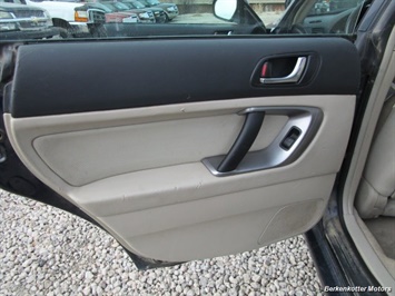 2007 Subaru Legacy   - Photo 33 - Parker, CO 80134