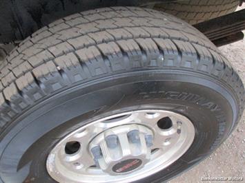 2001 GMC Sierra 1500 SLE Crew Cab 4x4   - Photo 28 - Parker, CO 80134
