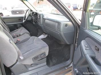 2001 GMC Sierra 1500 SLE Crew Cab 4x4   - Photo 14 - Parker, CO 80134