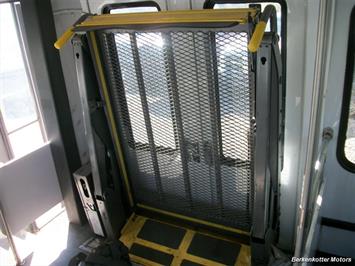 2008 Ford E-350 E350 Commercial Passenger Van Bus   - Photo 24 - Castle Rock, CO 80104