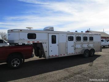 2000 Cherokee Trail Chief Plus 4-horse   - Photo 2 - Brighton, CO 80603