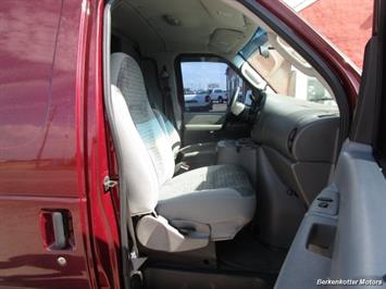 2004 Ford E-Series Cargo E-350 SD Cargo PowerStroke Turbo Diesel - Photo 21 - Parker, CO 80134