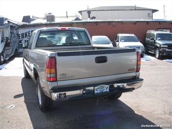 2001 GMC Sierra 1500 SLE Extended Cab 4x4   - Photo 7 - Brighton, CO 80603