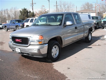 2001 GMC Sierra 1500 SLE Extended Cab 4x4   - Photo 3 - Brighton, CO 80603