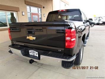 2016 Chevrolet Silverado 1500 LT   - Photo 8 - Castle Rock, CO 80104