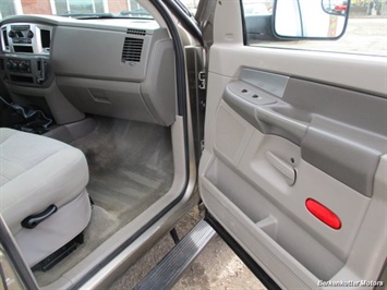 2007 Dodge Ram 2500 SLT Quad Cab Long Box 4x4 6 spd   - Photo 14 - Castle Rock, CO 80104