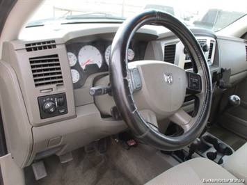 2007 Dodge Ram 2500 SLT Quad Cab Long Box 4x4 6 spd   - Photo 31 - Castle Rock, CO 80104