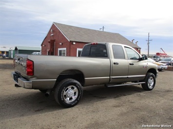 2007 Dodge Ram 2500 SLT Quad Cab Long Box 4x4 6 spd   - Photo 11 - Castle Rock, CO 80104