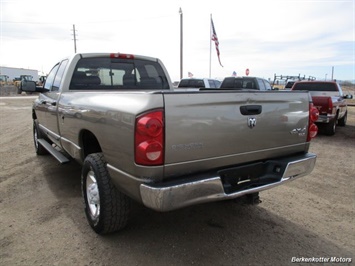 2007 Dodge Ram 2500 SLT Quad Cab Long Box 4x4 6 spd   - Photo 8 - Castle Rock, CO 80104