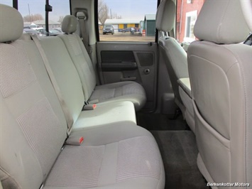 2007 Dodge Ram 2500 SLT Quad Cab Long Box 4x4 6 spd   - Photo 21 - Castle Rock, CO 80104