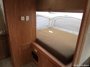 2006 Starcraft trailer   - Photo 40 - Castle Rock, CO 80104
