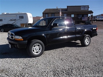 2004 Dodge Dakota Sport Plus   - Photo 2 - Brighton, CO 80603