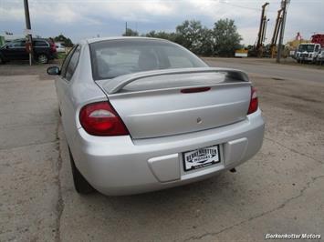 2004 Dodge Neon SXT   - Photo 8 - Parker, CO 80134