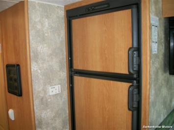 2007 Coachmen Mirada 300QB   - Photo 33 - Castle Rock, CO 80104