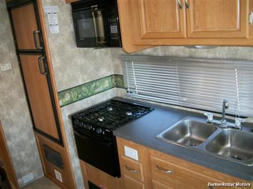 2007 Coachmen Mirada 300QB   - Photo 24 - Castle Rock, CO 80104