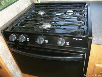 2007 Coachmen Mirada 300QB   - Photo 31 - Castle Rock, CO 80104