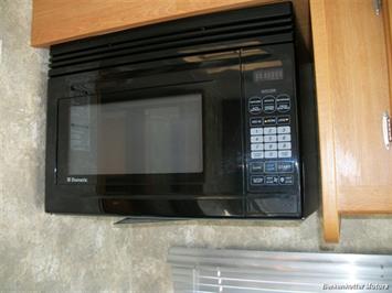 2007 Coachmen Mirada 300QB   - Photo 32 - Castle Rock, CO 80104