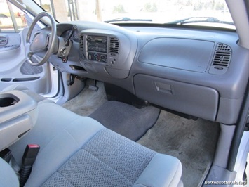 2003 Ford F-150 XLT SuperCab 4x4   - Photo 19 - Castle Rock, CO 80104