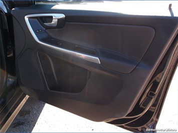 2014 Volvo XC60 3.2   - Photo 32 - Parker, CO 80134