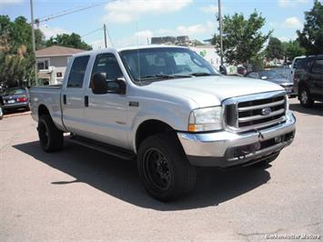 2004 Ford F-250 Super Duty Lariat Crew Cab   - Photo 1 - Brighton, CO 80603