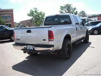 2004 Ford F-250 Super Duty Lariat Crew Cab   - Photo 9 - Brighton, CO 80603