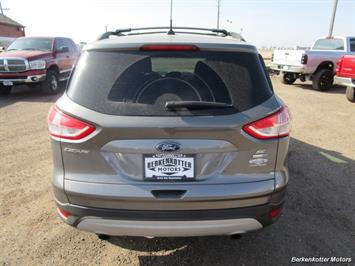 2013 Ford Escape SE AWD   - Photo 7 - Castle Rock, CO 80104