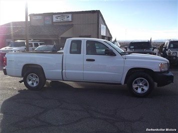 2008 Dodge Dakota SXT Extended Cab 4x4   - Photo 9 - Parker, CO 80134