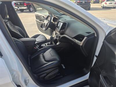 2017 Jeep Cherokee Limited   - Photo 13 - Paris, TX 75460