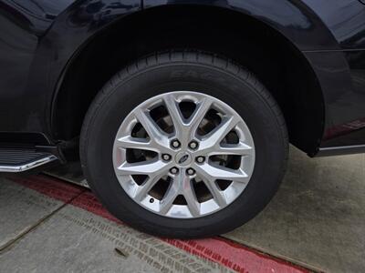 2021 Ford Expedition XLT - Photo 8 - Paris, TX 75460