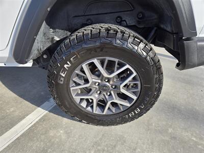 2019 Jeep Wrangler Unlimited Sport S   - Photo 9 - Paris, TX 75460