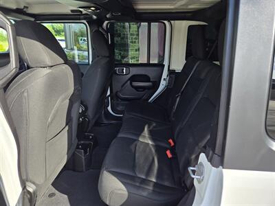 2019 Jeep Wrangler Unlimited Sport S   - Photo 15 - Paris, TX 75460