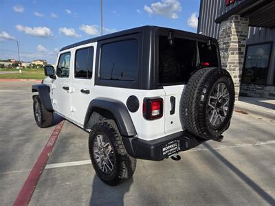 2019 Jeep Wrangler Unlimited Sport S   - Photo 3 - Paris, TX 75460