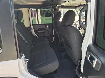2019 Jeep Wrangler Unlimited Sport S   - Photo 16 - Paris, TX 75460