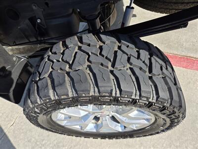 2018 GMC Sierra 1500 SLT - Photo 10 - Paris, TX 75460