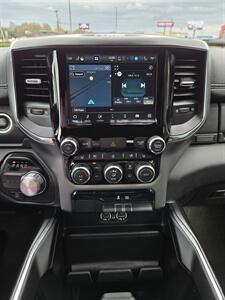 2024 RAM 1500 Laramie - Photo 11 - Paris, TX 75460